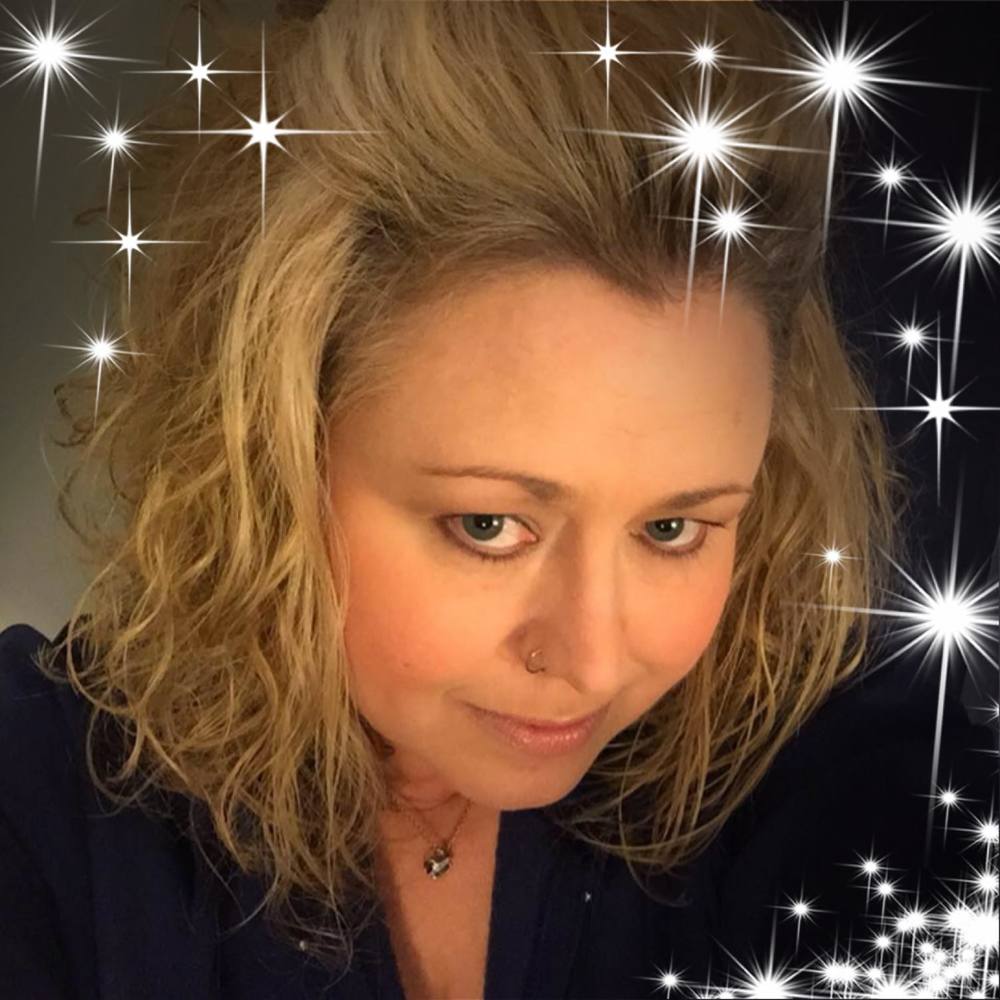 Meet your Posher, Kelly